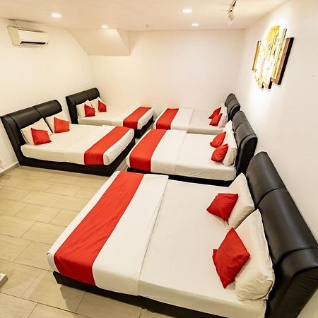 Mary J Hotel Family 10 Pax Room Kota Bharu Dış mekan fotoğraf