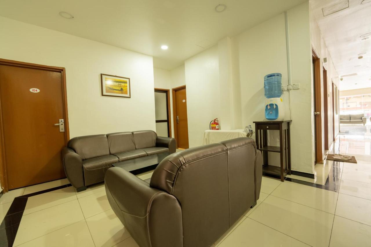 Mary J Hotel Family 10 Pax Room Kota Bharu Dış mekan fotoğraf