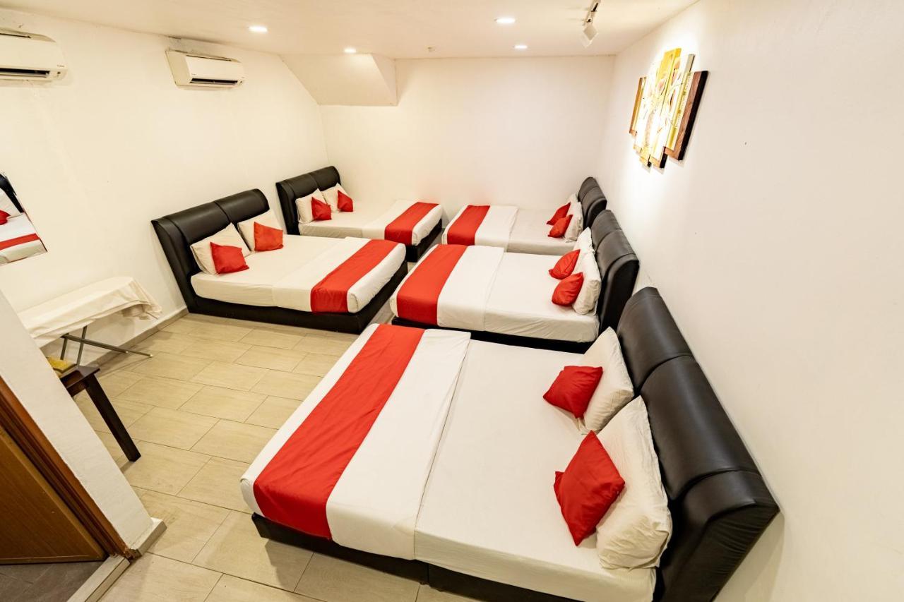 Mary J Hotel Family 10 Pax Room Kota Bharu Dış mekan fotoğraf