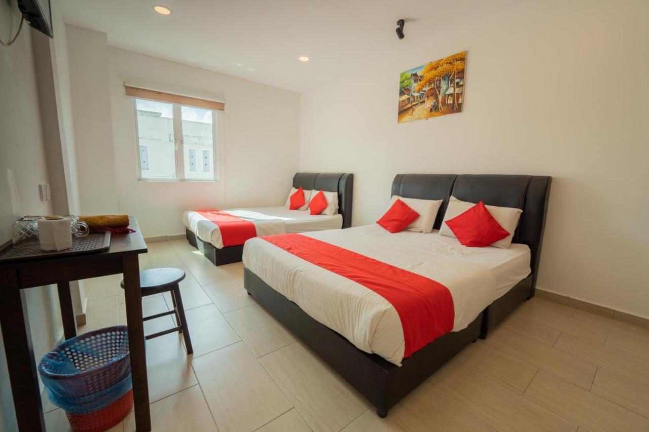 Mary J Hotel Family 10 Pax Room Kota Bharu Dış mekan fotoğraf