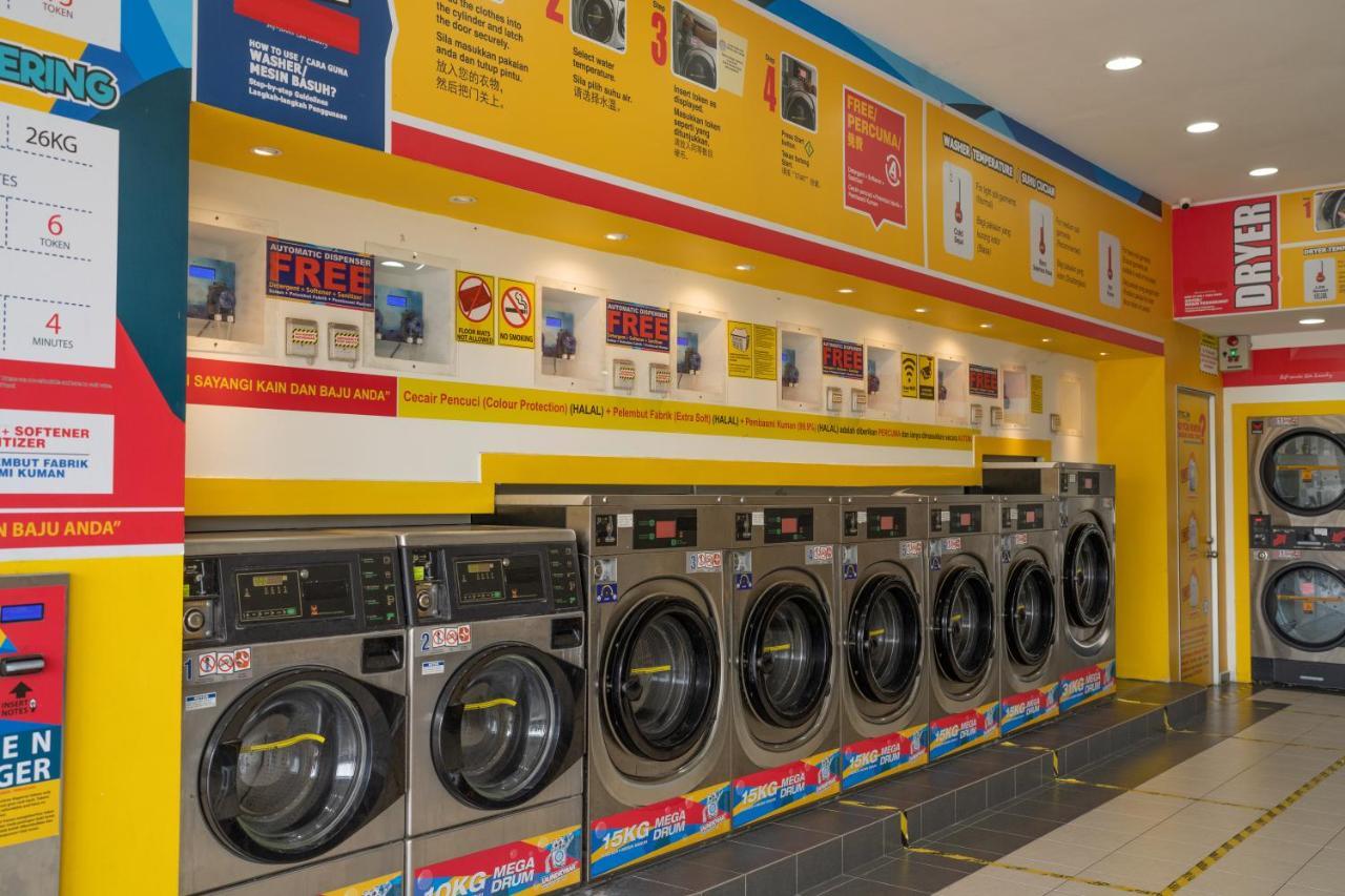 Mary J Hotel Family 10 Pax Room Kota Bharu Dış mekan fotoğraf
