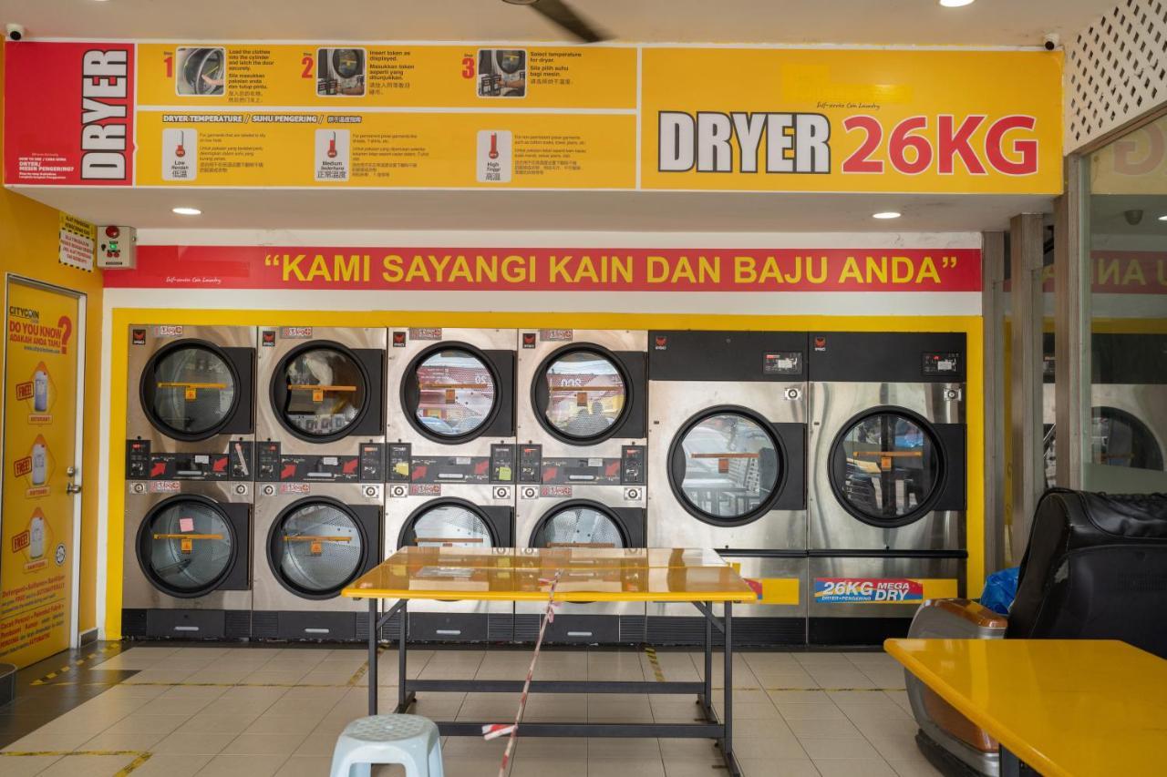 Mary J Hotel Family 10 Pax Room Kota Bharu Dış mekan fotoğraf